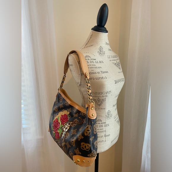 SOLD. Sharif leather shoulder bag - Picture 8 of 9